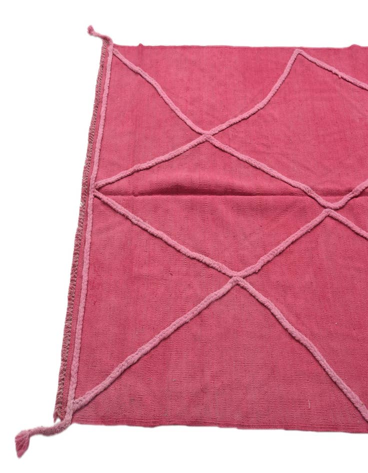 Detail image of  3' 11 x 5' 9  Hand Woven Kilim Modern Wool Rug