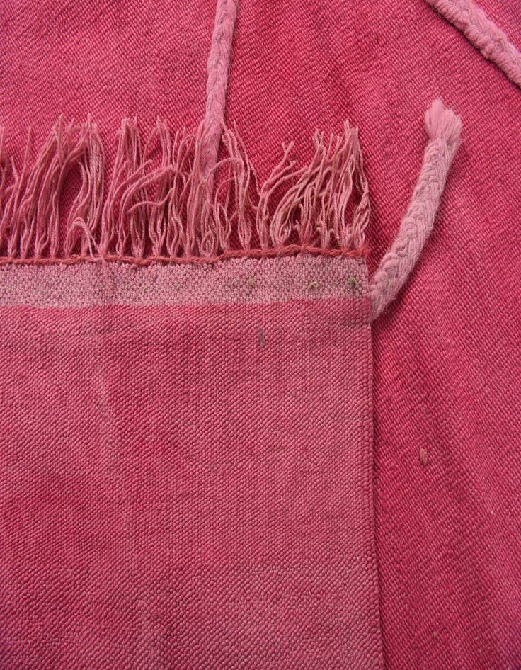 Detail image of  5' 7 x 8'  Hand Woven Kilim Modern Wool Rug