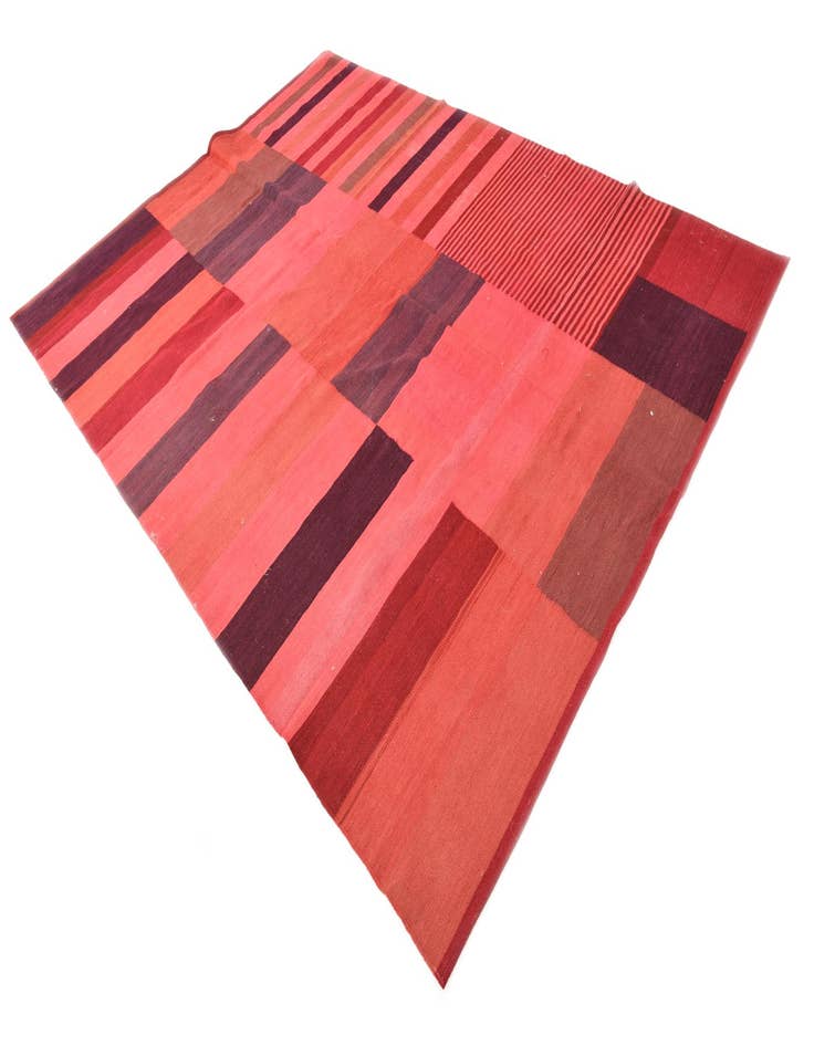 Detail image of  6' 8 x 9' 3  Hand Woven Kilim Modern Wool Rug