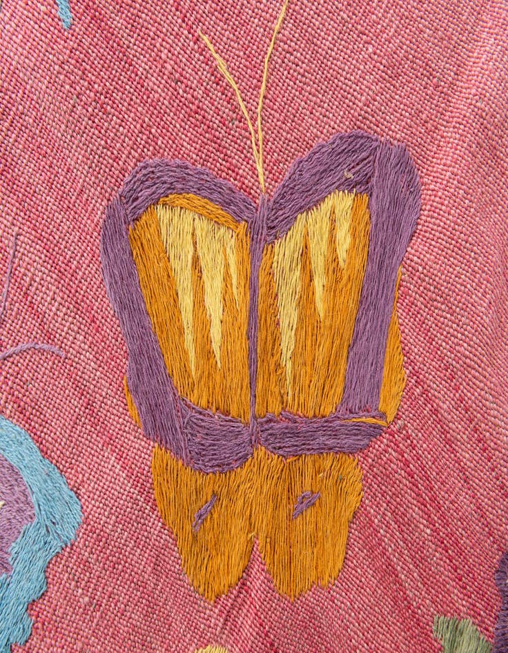 Detail image of  5' 6 x 7' 7  Hand Woven Kilim Suzani Wool Rug