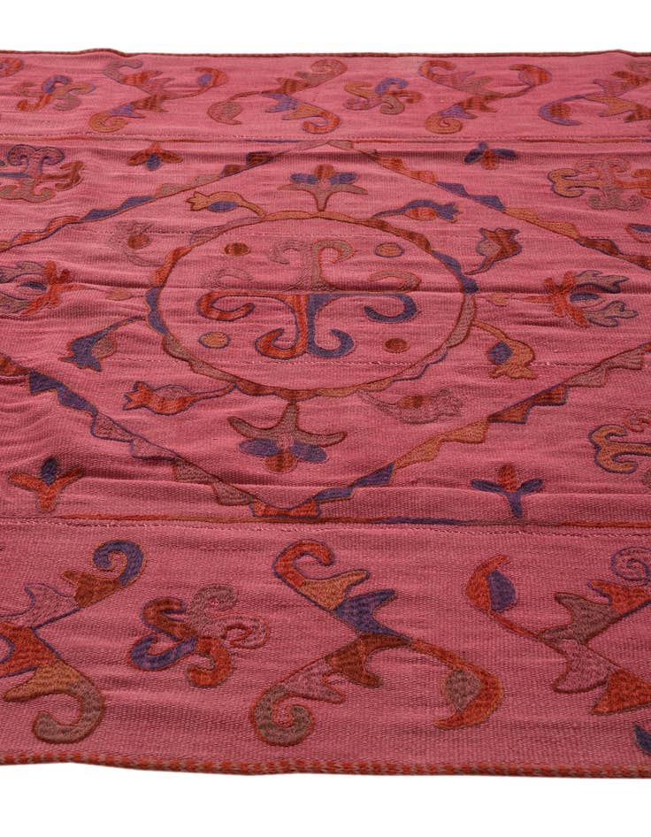 Detail image of  5' 6 x 7' 7  Hand Woven Kilim Suzani Wool Rug