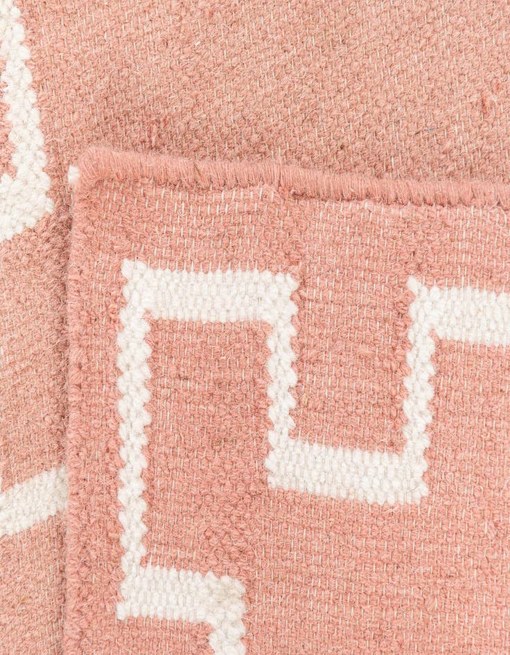 Detail image of  2' 1 x 3' 2  Hand Woven Kilim Wool Rug