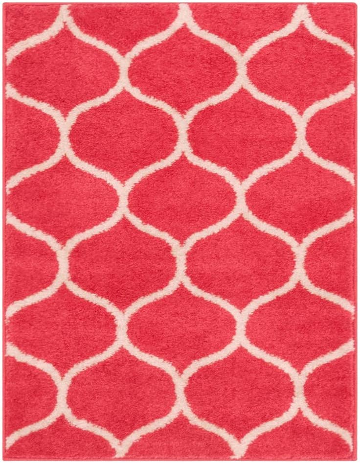 Detail image of  2' x 3' Lattice Frieze Rug