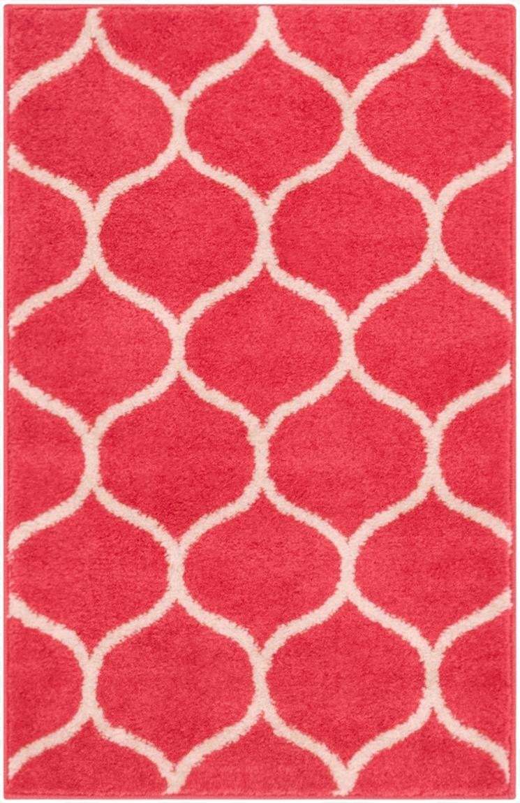  2' x 3' Lattice Frieze Rug