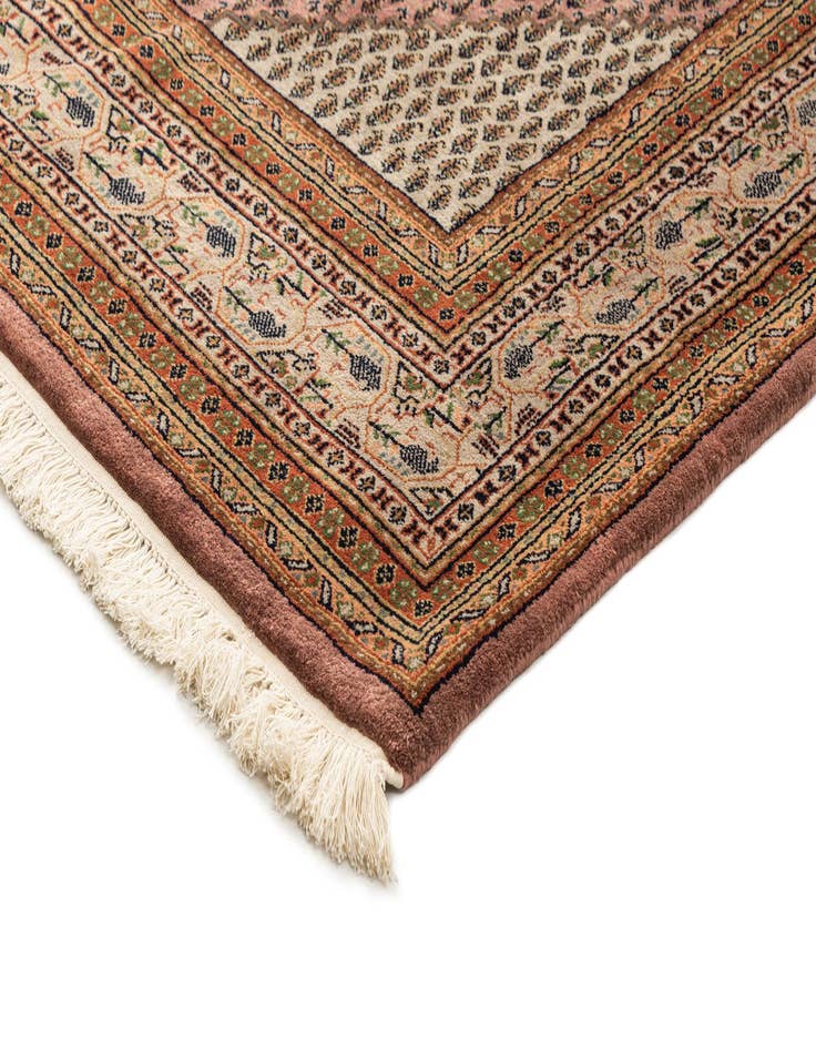 Detail image of  6' 8 x 9' 5  Hand Knotted Mir Wool Rug