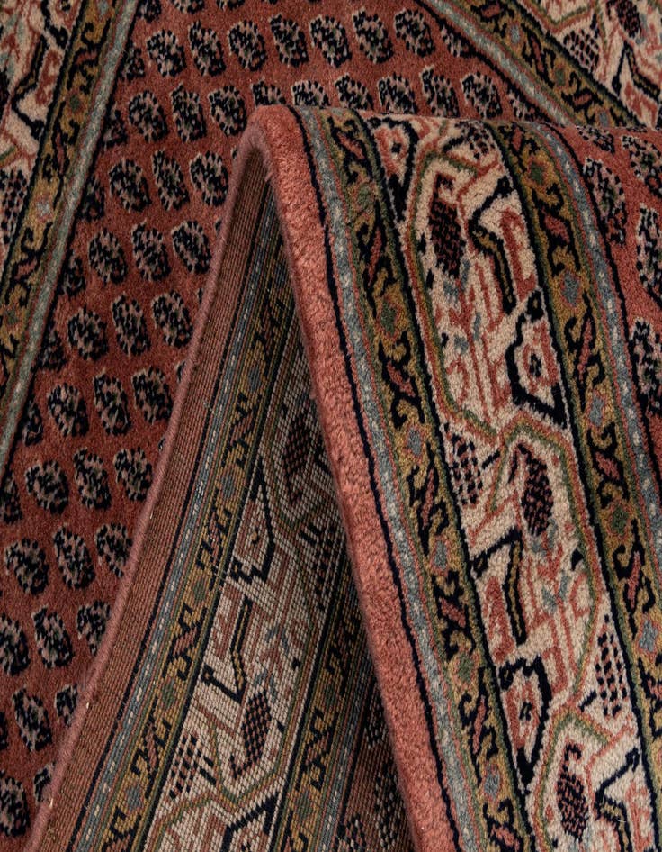 Detail image of  3' 1 x 5' 1  Hand Knotted Mir Wool Rug