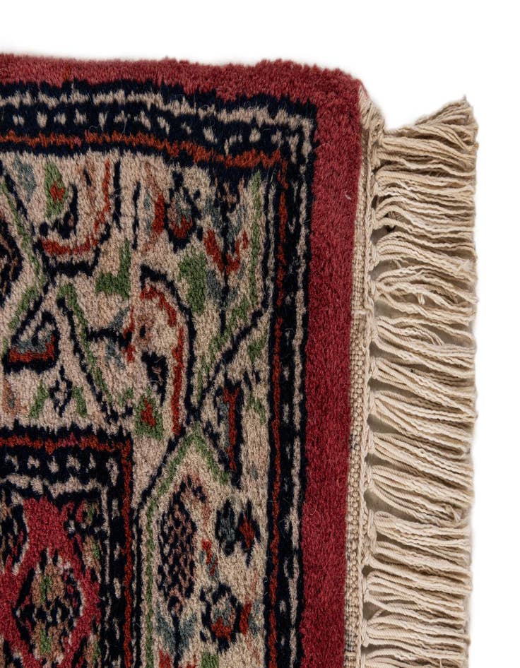 Detail image of  2' 7 x 4' 7  Hand Knotted Mir Wool Rug