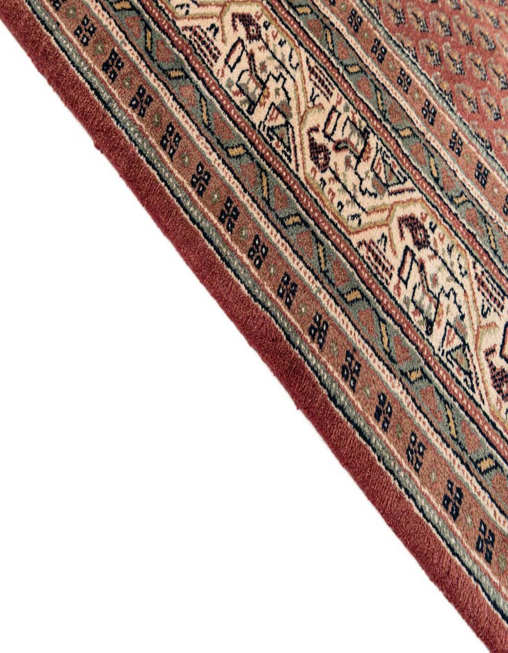 Detail image of  6' 7 x 9' 9  Hand Knotted Mir Wool Rug