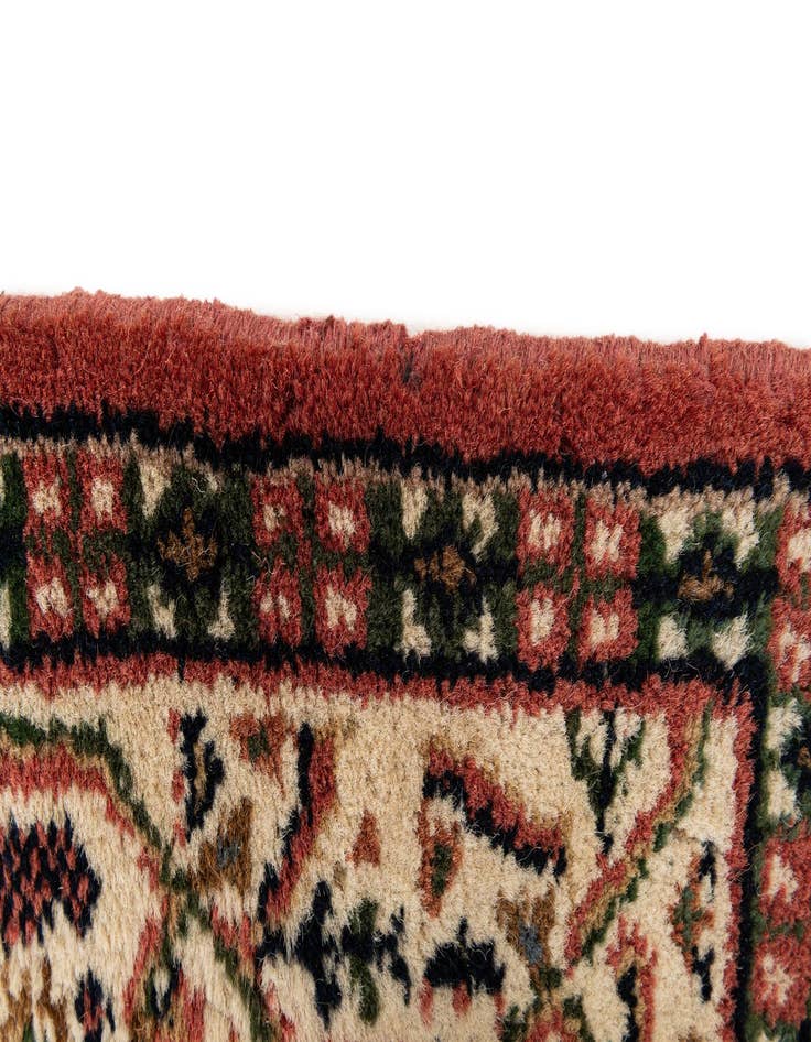 Detail image of  3' x 5' 4  Hand Knotted Mir Wool Rug
