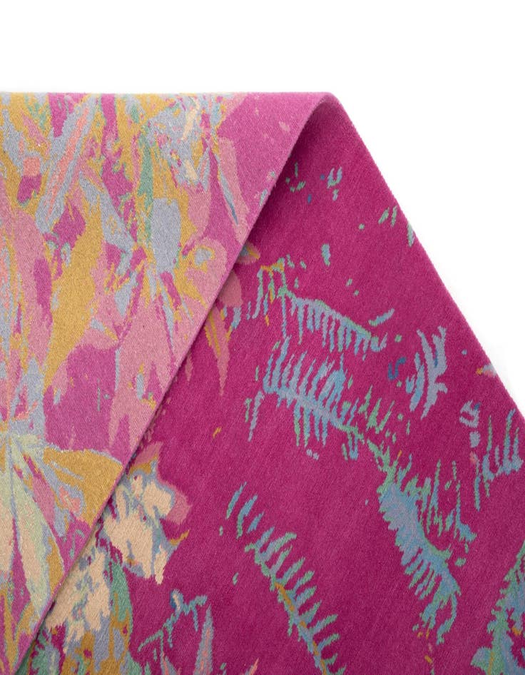 Detail image of  7' 8 x 9' 10 Modern Himalaya Wool Rug