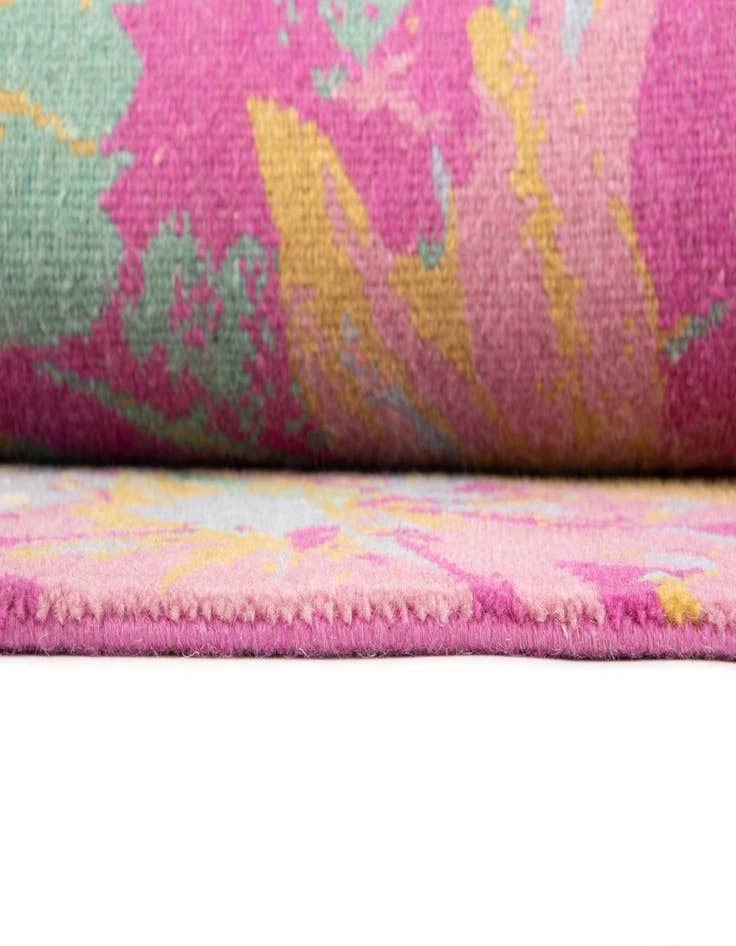 Detail image of  7' 8 x 9' 10 Modern Himalaya Wool Rug