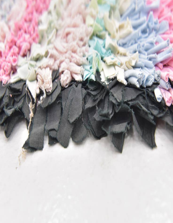 Detail image of  4' 6 x 8'  Hand Knotted Moroccan Wool Rug