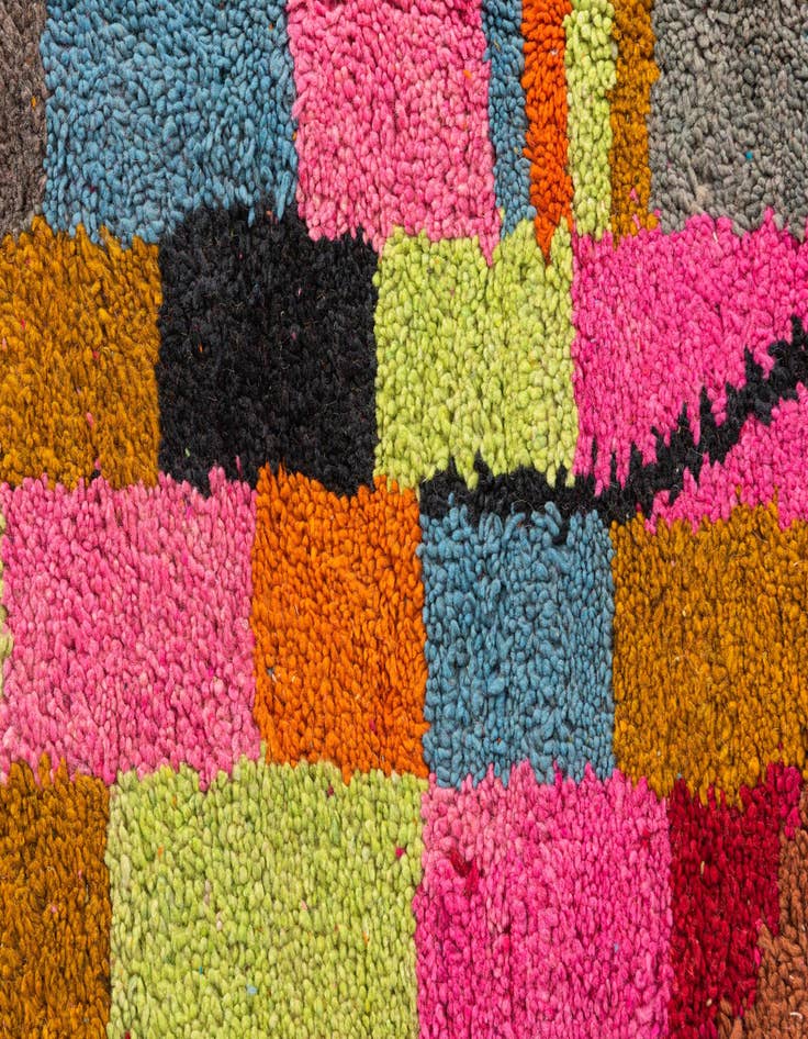 Detail image of  4' 10 x 8' 9  Hand Knotted Moroccan Wool Rug