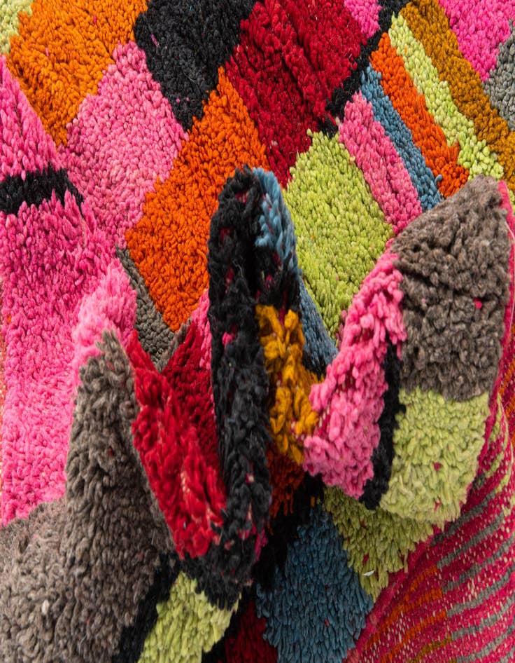 Detail image of  4' 10 x 8' 9  Hand Knotted Moroccan Wool Rug