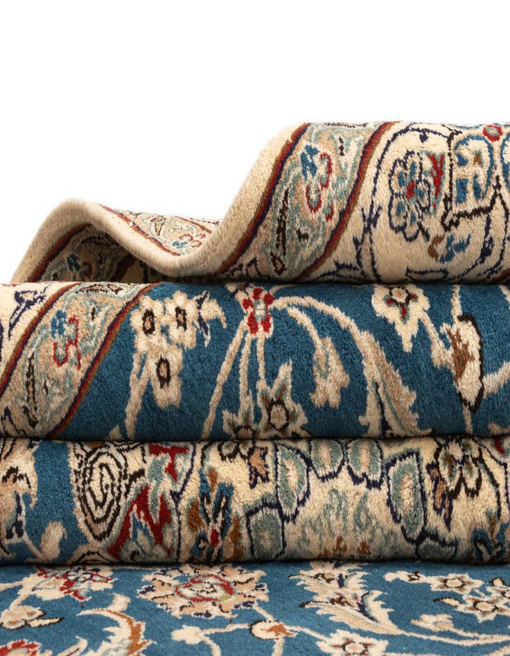 Detail image of  6' 10 x 10' Nain Wool Rug