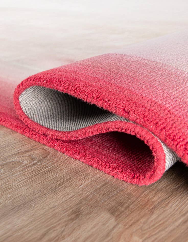 Detail image of  5' 1 x 8' Ombre Wool Rug