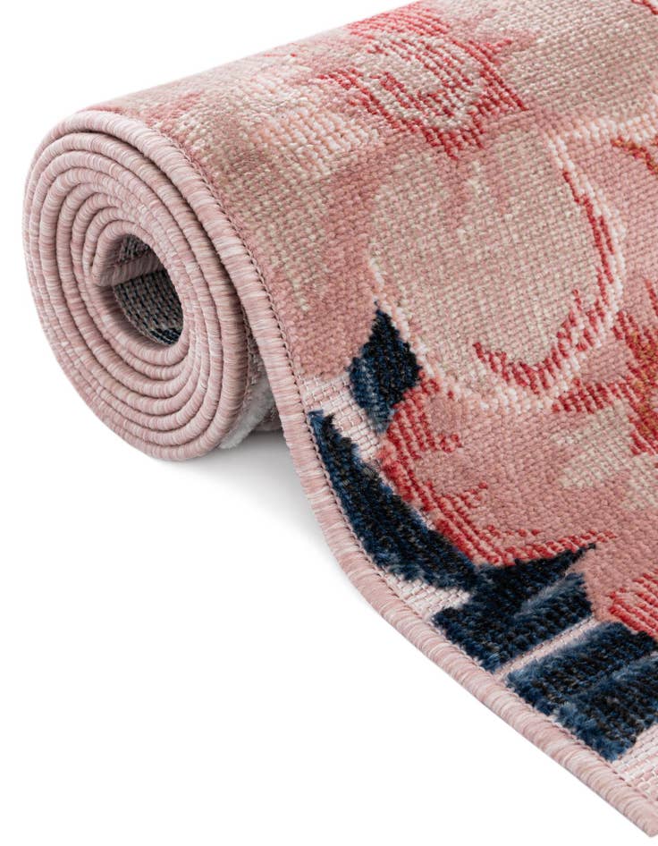 Detail image of  8' 2 x 10'  Washable Botanical Indoor / Outdoor Rug