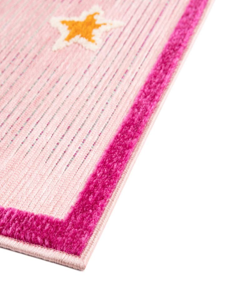 Detail image of  5' 3 x 7' 7  Washable  Indoor / Outdoor Rug