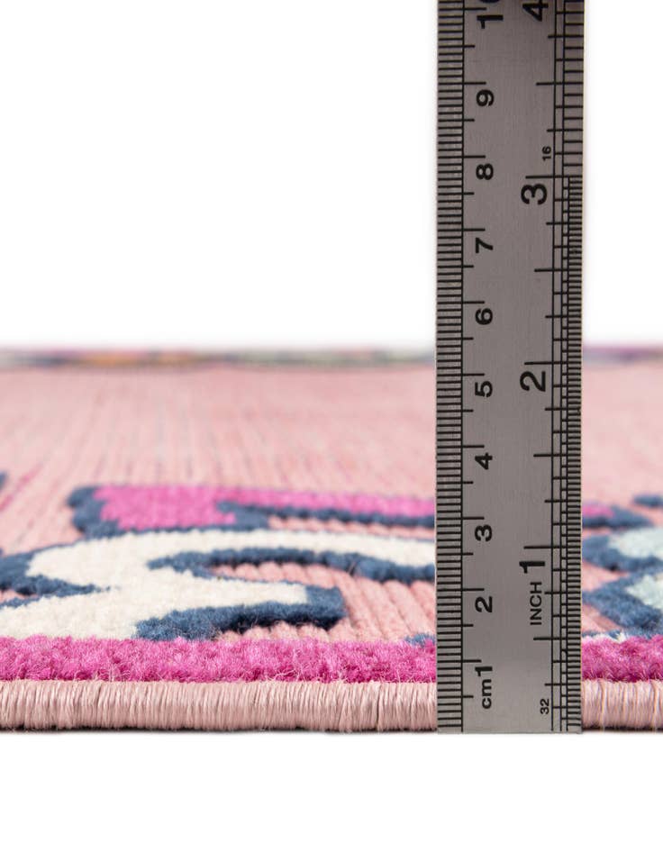 Detail image of  5' 3 x 7' 7  Washable  Indoor / Outdoor Rug