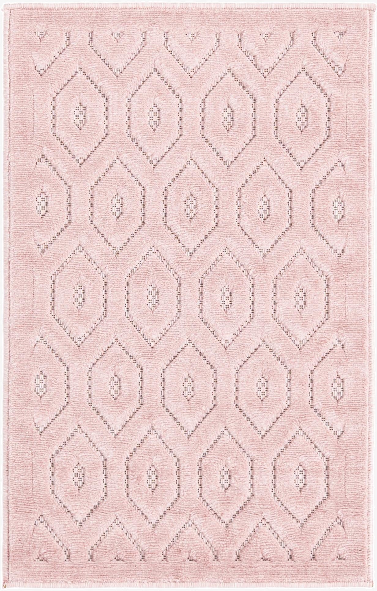  2' x 3'  Washable Trellis Textured Indoor / Outdoor Rug