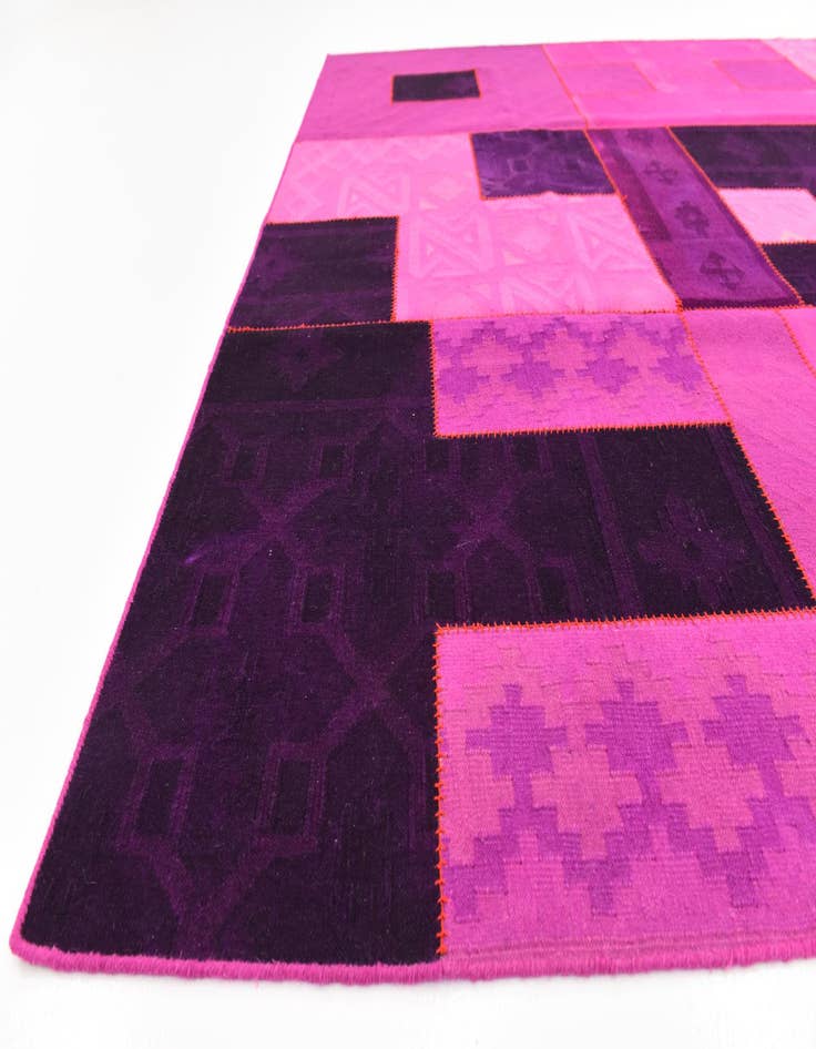 Detail image of  7' 2 x 9' 10  Hand Woven Patchwork Wool Rug