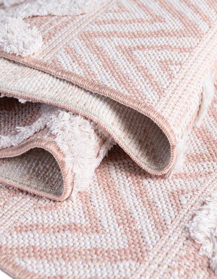 Detail image of  4' 5 x 6' Sabrina Soto Casa Valencia Rug