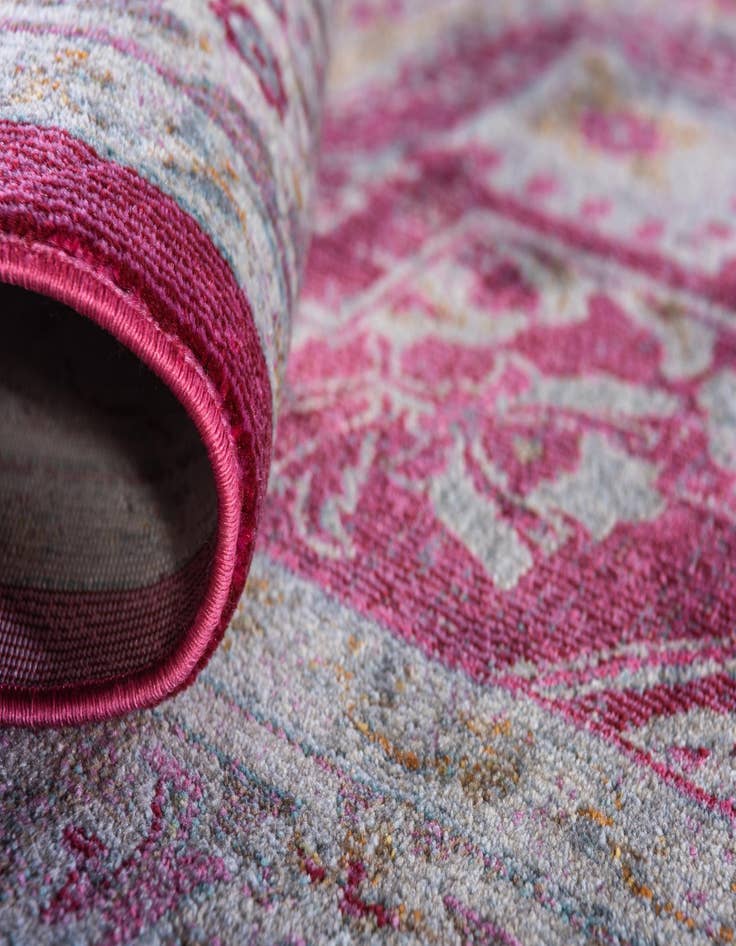 Detail image of  8' x 10' Santiago Rug