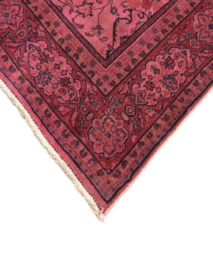 Detail image of  6' 10 x 10' 5 Sarough Rug