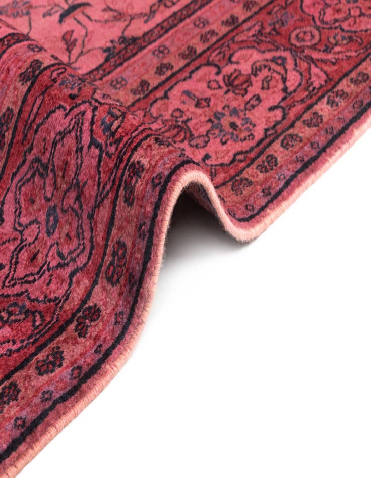 Detail image of  6' 10 x 10' 5 Sarough Rug