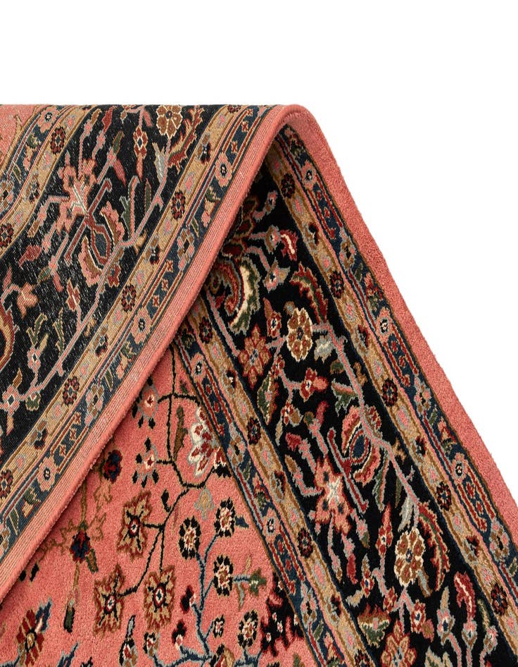 Detail image of  8' 1 x 11' 9 Sarough Wool Rug