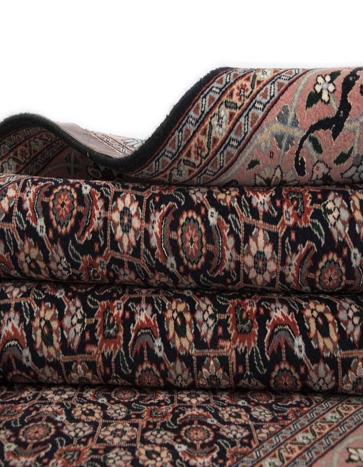 Detail image of  5' 1 x 6' 7 Tabriz Mahi Wool Rug