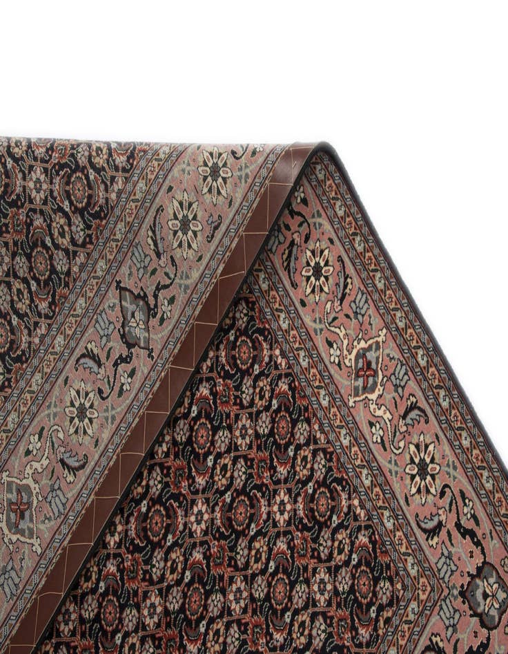 Detail image of  5' 1 x 6' 7 Tabriz Mahi Wool Rug