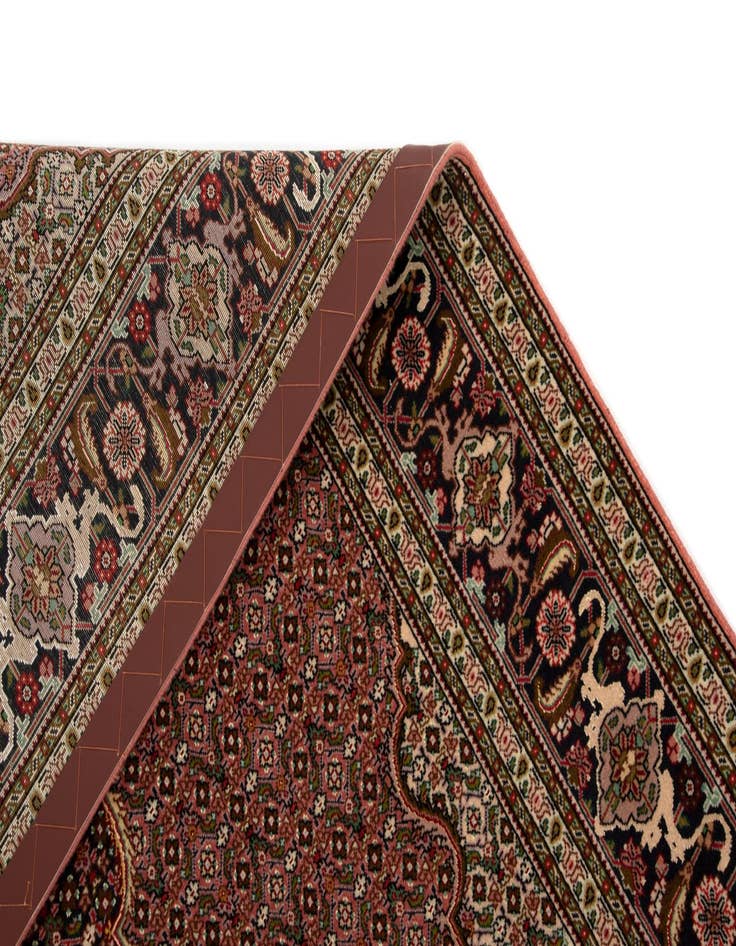 Detail image of  5' 1 x 6' 10 Tabriz Rug