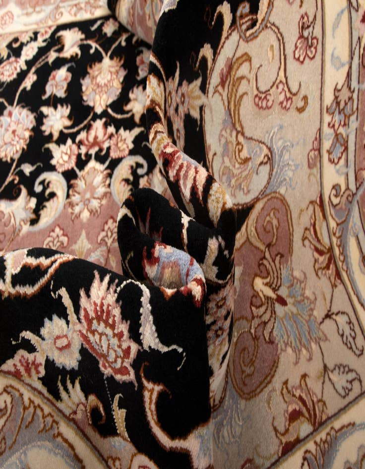 Detail image of  5' 9 x 7' 9 Tabriz Rug