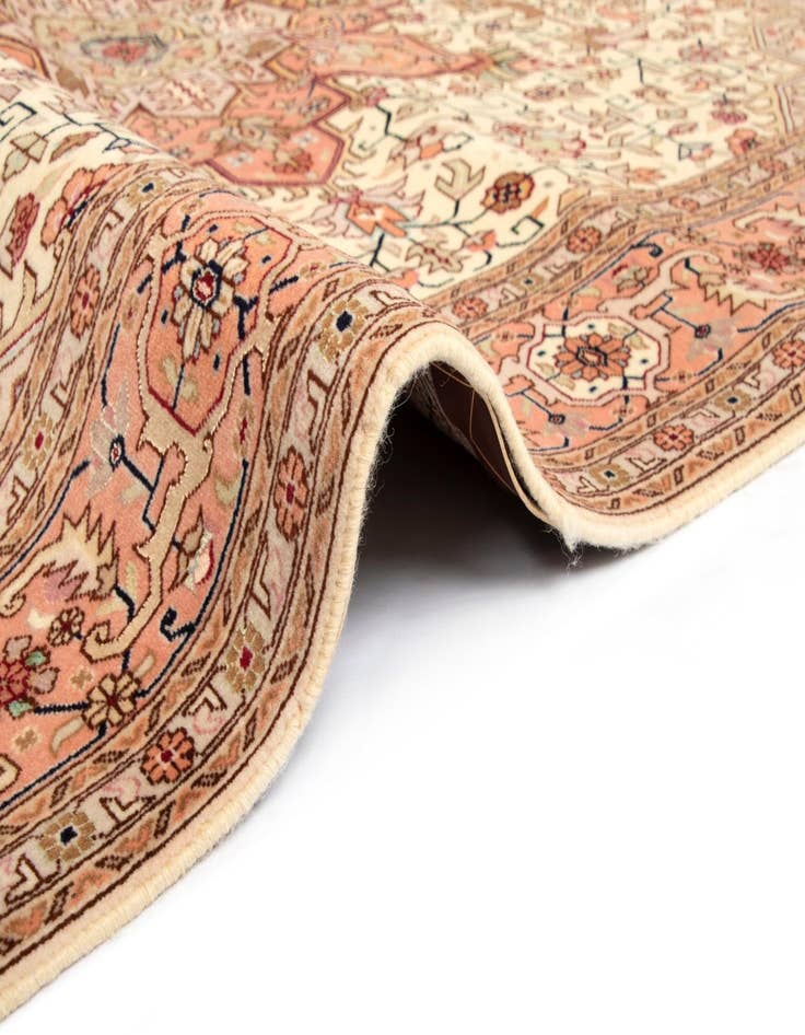 Detail image of  4' 11 x 6' 9 Tabriz Rug