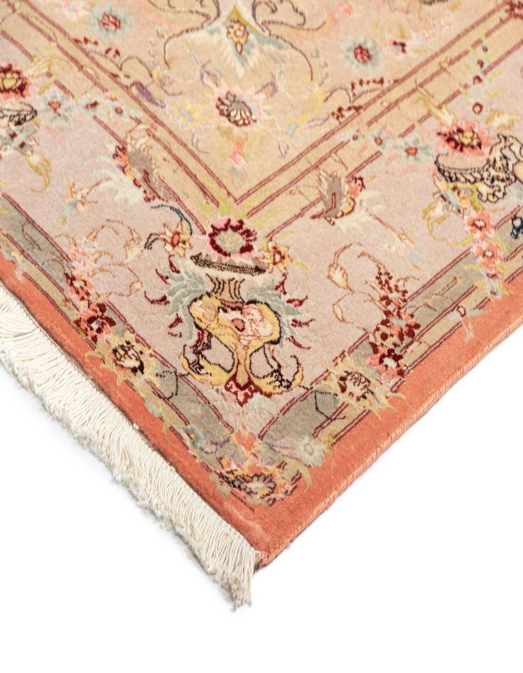 Detail image of  5' 2 x 6' 7 Tabriz Rug