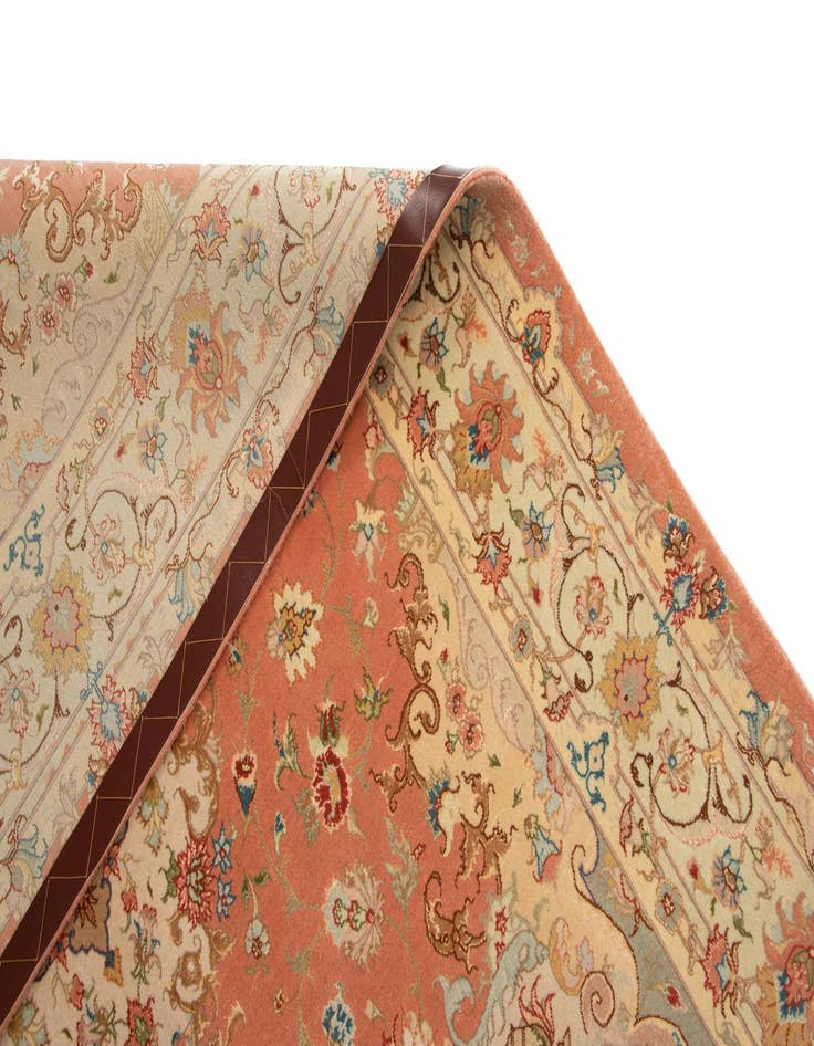 Detail image of  4' 11 x 7' Tabriz Rug