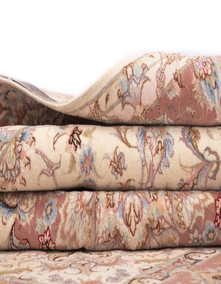 Detail image of  5' x 6' 11 Tabriz Rug