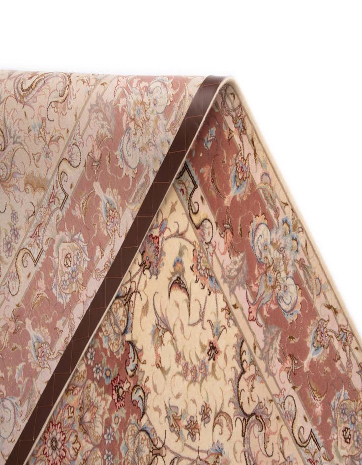 Detail image of  5' x 6' 11 Tabriz Rug