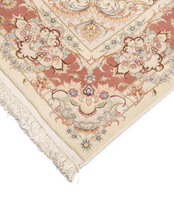 Detail image of  5' 1 x 7' 2 Tabriz Rug