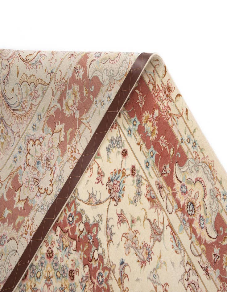 Detail image of  5' 1 x 7' 2 Tabriz Rug