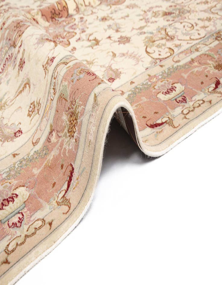 Detail image of  5' 1 x 7' Tabriz Rug