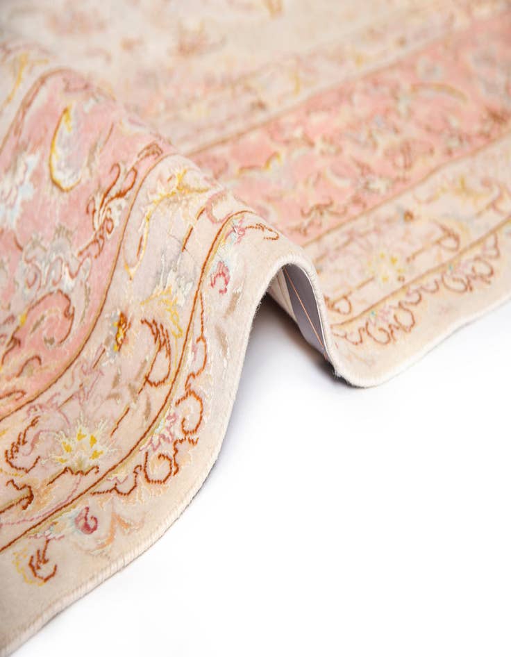 Detail image of  8' x 12'  Hand Knotted Tabriz Persian Rug