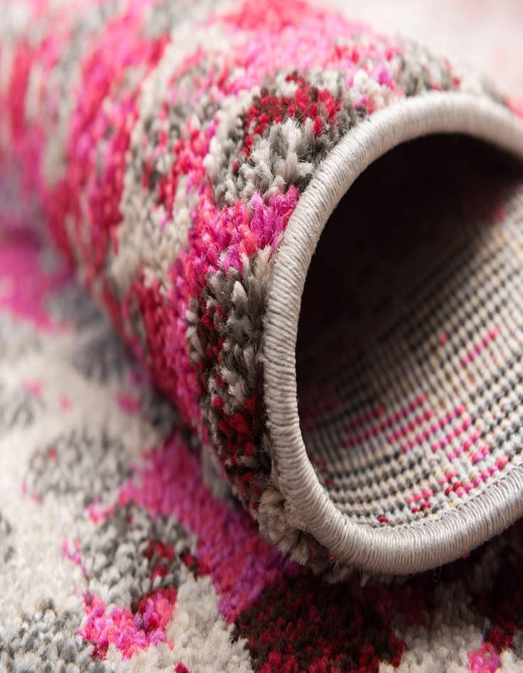 Detail image of  4' x 6'  Washable Theia Rug