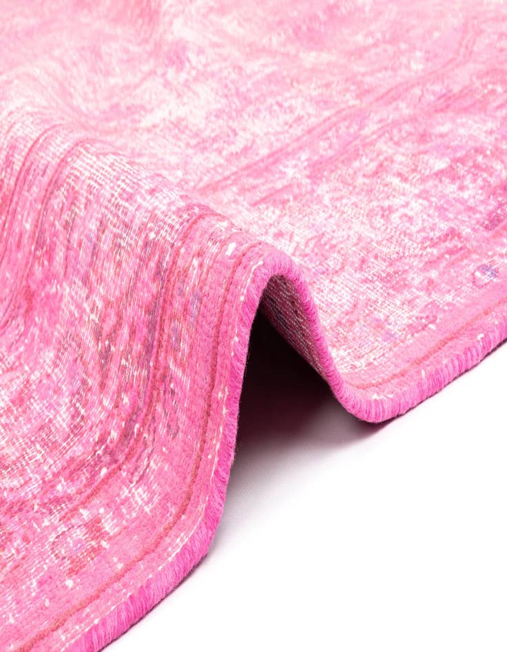 Detail image of  9' 9 x 13' 5 Vintage Royal Wool Rug