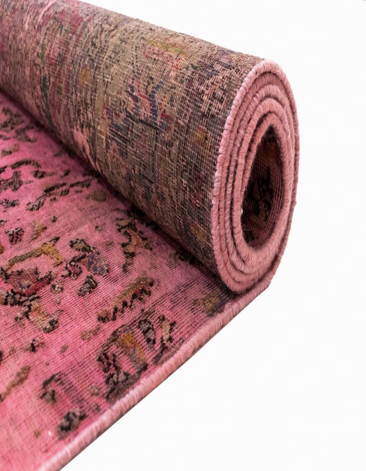 Detail image of  5' 7 x 9' 8 Vintage Royal Wool Rug