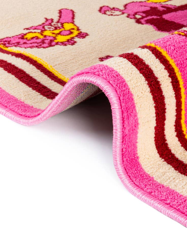 Detail image of  4' x 5' 3 Zoey Rug