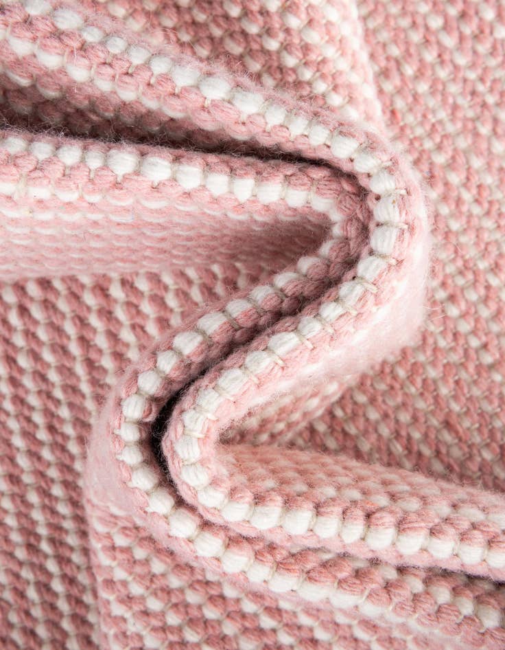 Detail image of  7' 10 x 10'  Washable Jill Zarin Palm Springs Indoor / Outdoor Rug