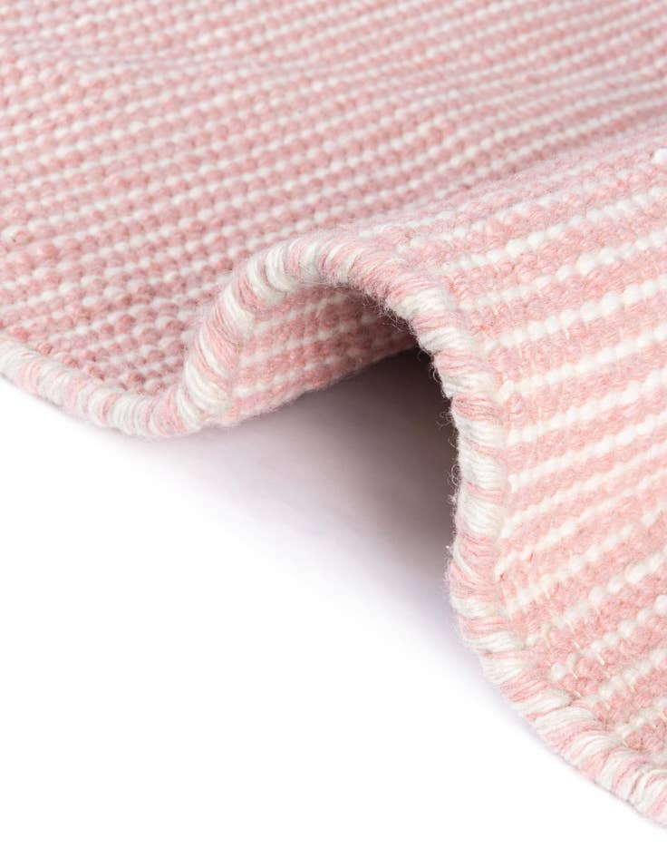 Detail image of  5' 1 x 5' 1  Washable Jill Zarin Palm Springs Indoor / Outdoor Round Rug