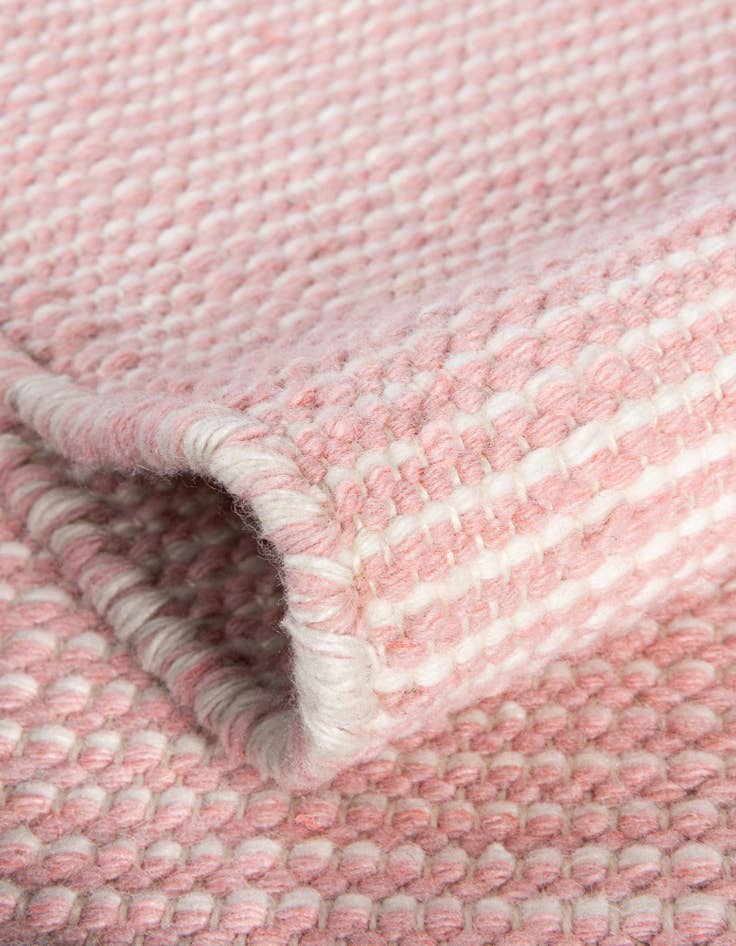 Detail image of  2' 7 x 8'  Washable Jill Zarin Palm Springs Indoor / Outdoor Runner Rug